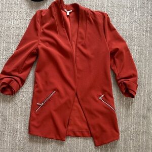 Women’s Open-Front Rust blazer with Zip Pockets